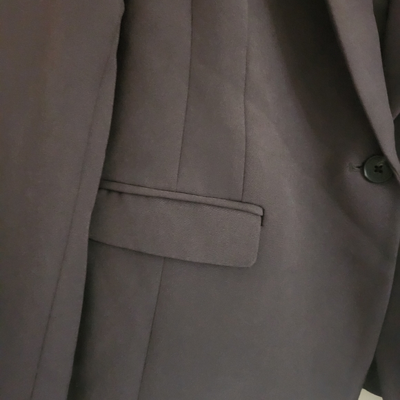 GRAY LUXE STRETCH BLAZER SZ 10 NWT COLOR CARBON - Picture 4 of 6